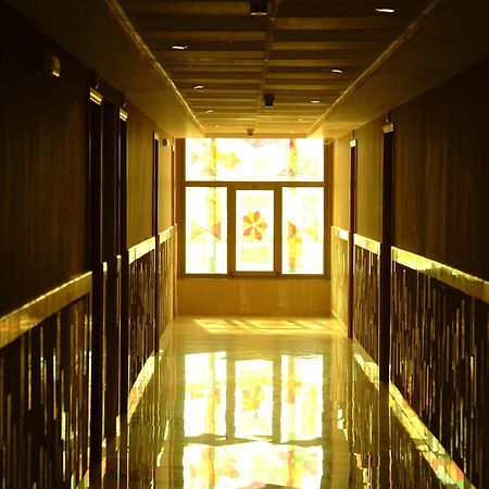 Hotel Dobrudja Dobricz Zewnętrze zdjęcie